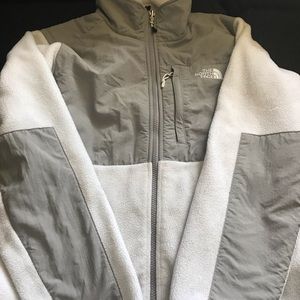 Women’s north face